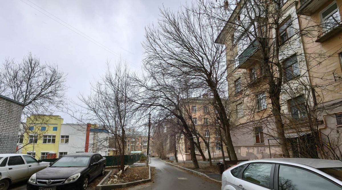 квартира г Саратов р-н Ленинский ул Студеная 17 фото 3
