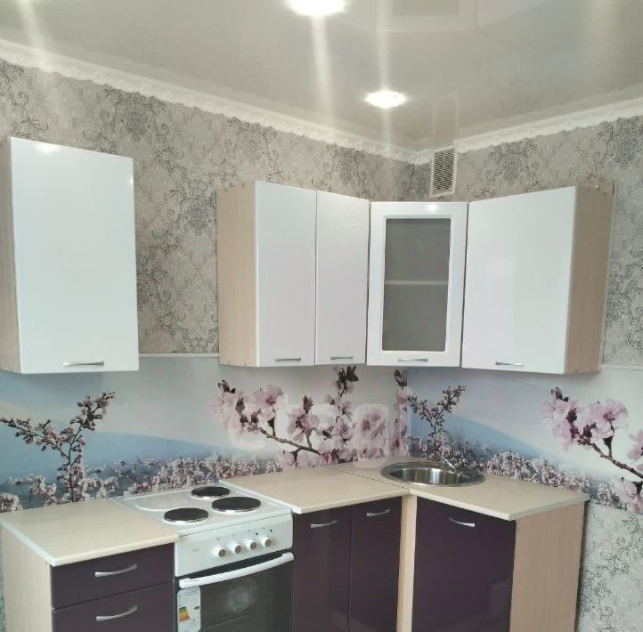 квартира г Белогорск ул Серышева 12 фото 12