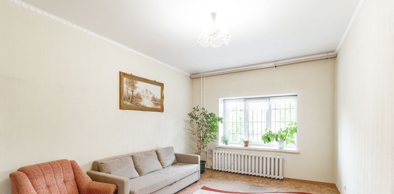 квартира г Омск р-н Кировский пр-кт Комарова 9 фото 1