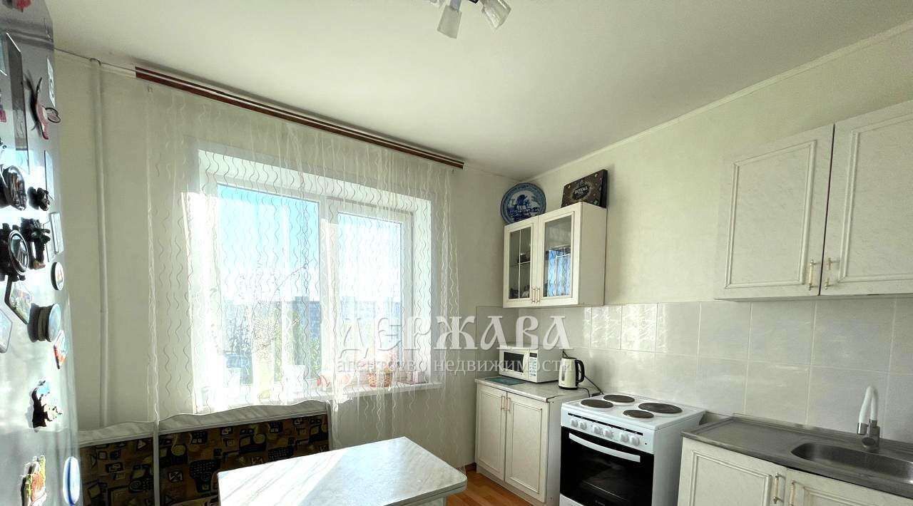 квартира г Старый Оскол микрорайон Жукова 27 фото 1