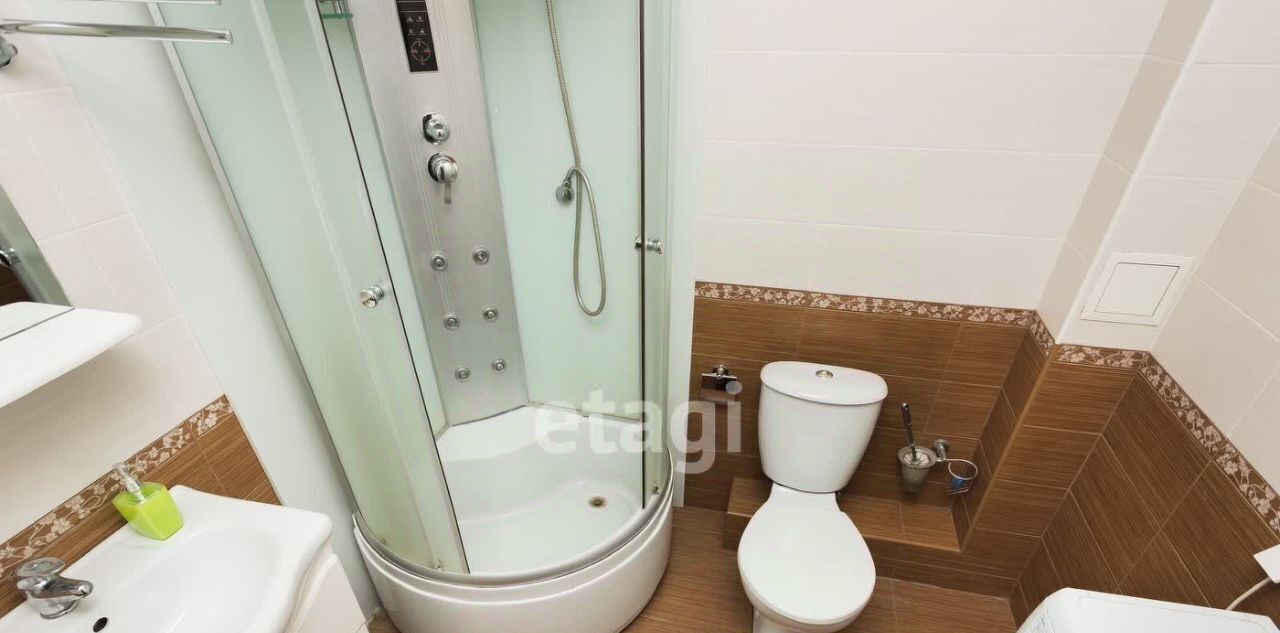 квартира г Екатеринбург Уральская ул Смазчиков 3 фото 5