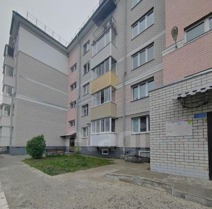 квартира г Брянск р-н Фокинский пер Менжинского 70 фото 15