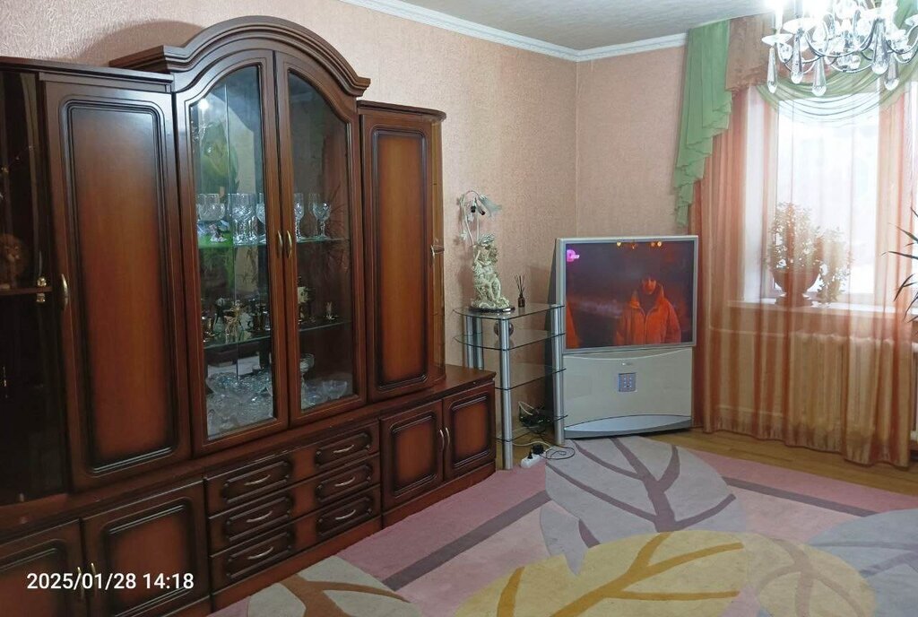 квартира р-н Нижнекамский г Нижнекамск пр-кт Шинников 3в фото 1