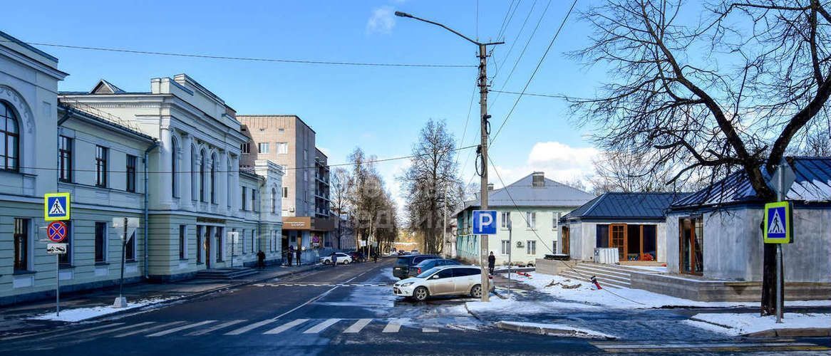 торговое помещение г Великий Новгород Софийская сторона ул Тихвинская 12/9 фото 6