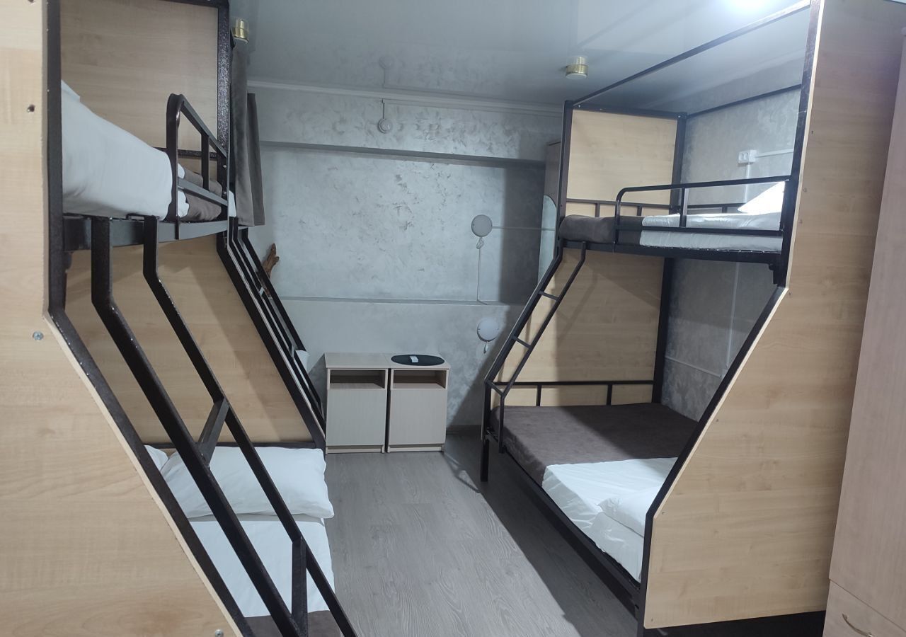 комната г Владикавказ р-н Затеречный ул Калинина 1а Республика Северная Осетия — Владикавказ фото 4