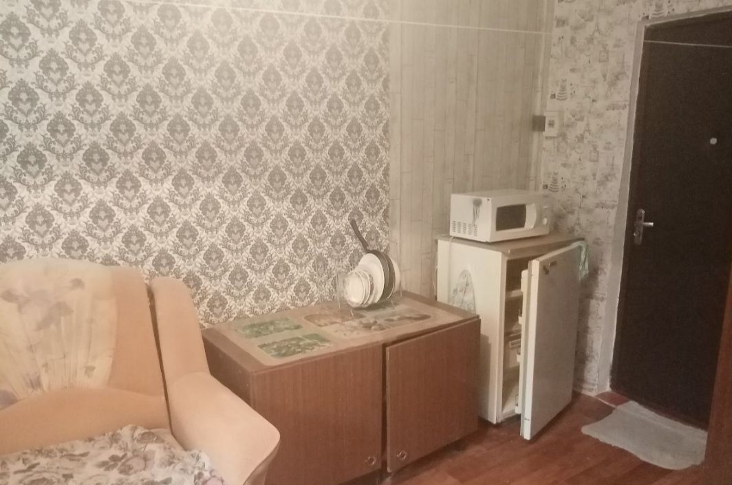 комната г Калуга р-н Ленинский ул Маршала Жукова 6 фото 3