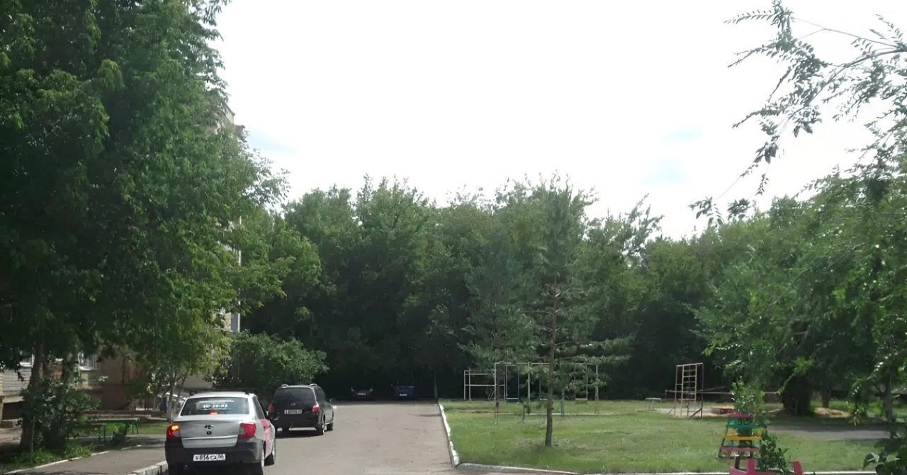 квартира г Оренбург р-н Ленинский ул Раздольная 1 фото 1