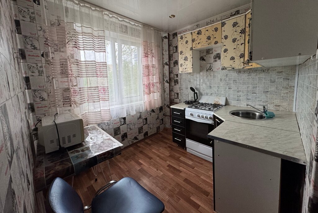 квартира г Салават ул Калинина 83 фото 5