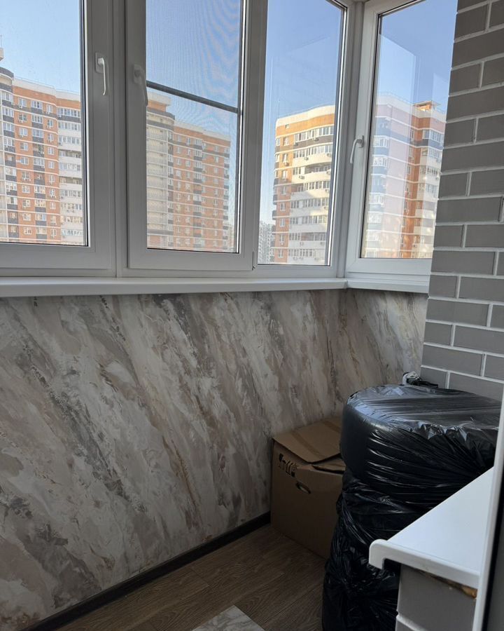 квартира г Краснодар р-н Прикубанский ул им. Адмирала Серебрякова 3к/1 фото 23