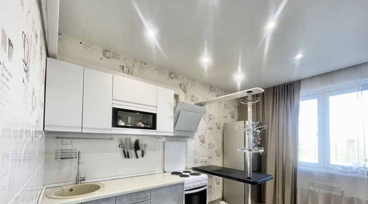 квартира г Иркутск р-н Свердловский ул Маршала Конева 38 фото 2