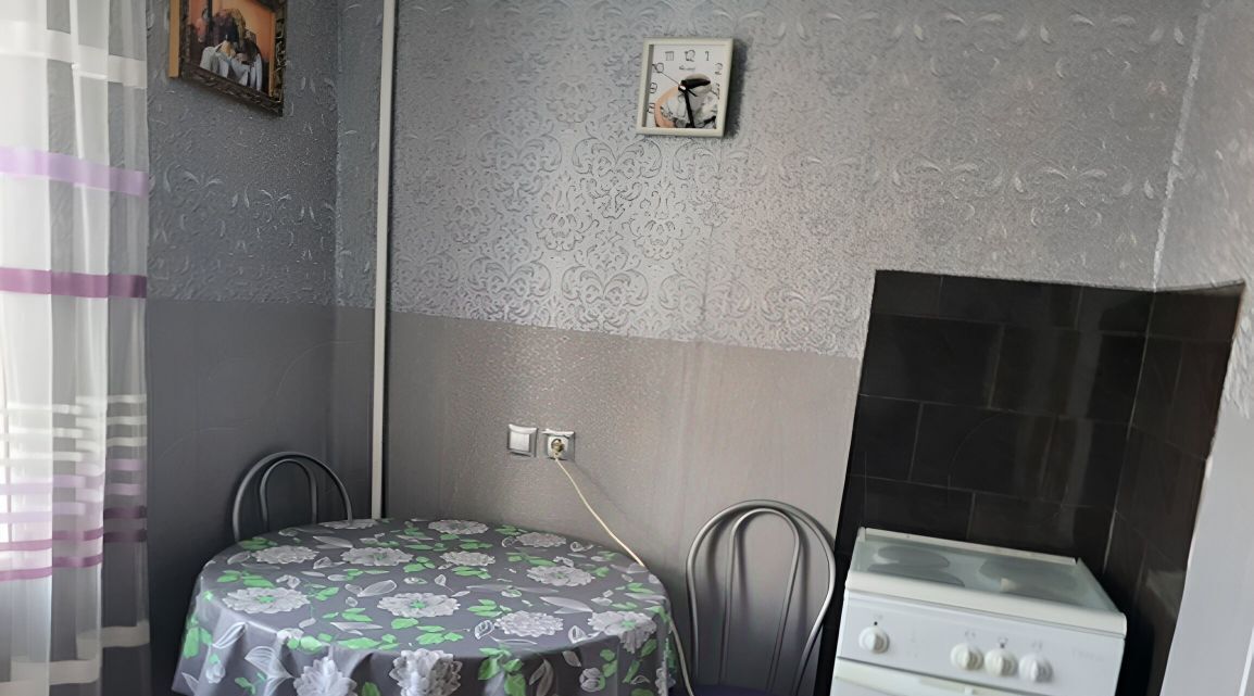 квартира г Серов ул Гагарина 6 фото 1
