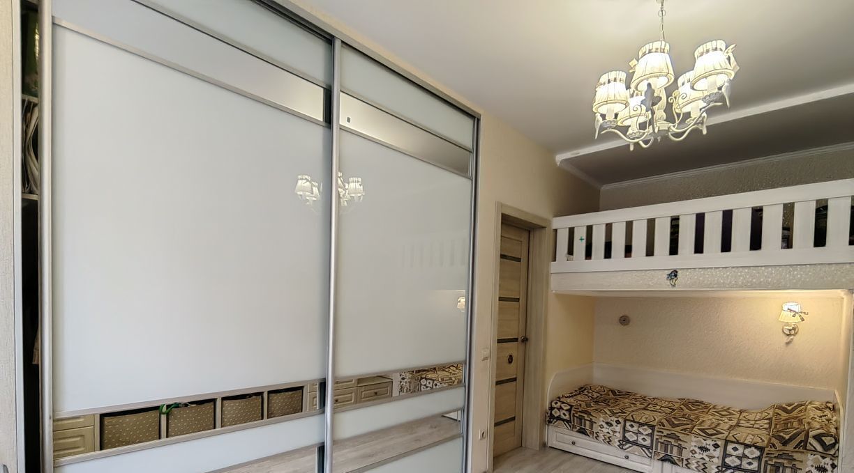 квартира г Омск р-н Центральный ул Октябрьская 107 фото 19