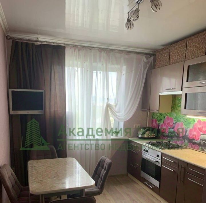квартира г Саратов п Шарковка р-н Заводской 2 фото 4