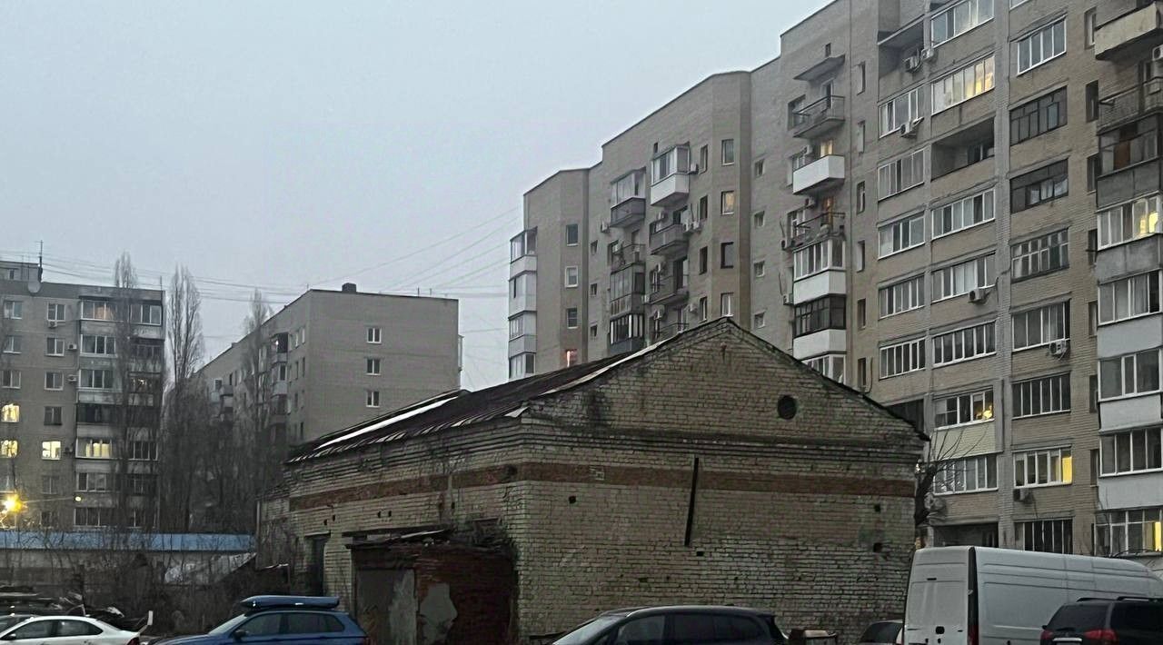 офис г Саратов р-н Кировский ул им Разина С.Т. 58 фото 2