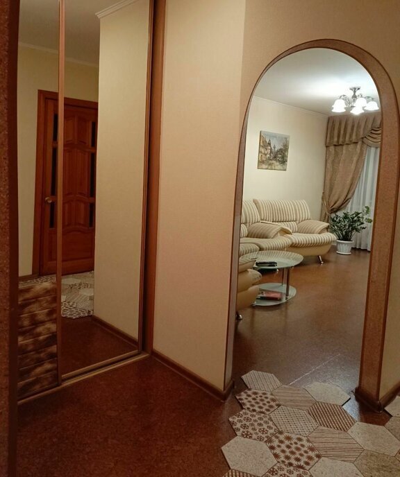 квартира г Тольятти 10-й квартал б-р Луначарского 13 фото 4