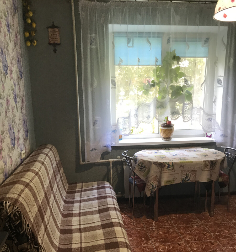 квартира г Саратов п Юбилейный ул Федоровская 1 м-н фото 1