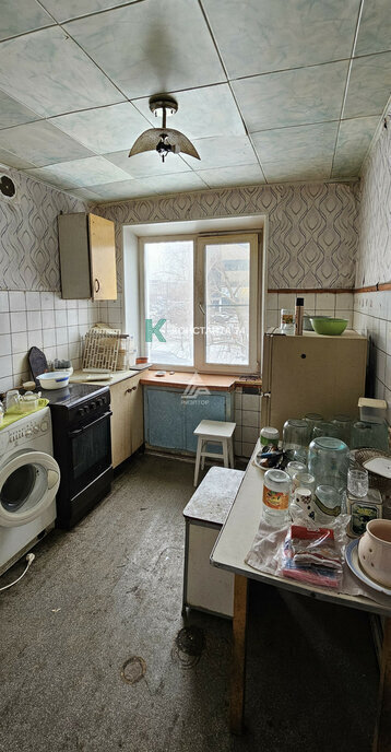квартира г Челябинск ул Ворошилова 37 фото 1