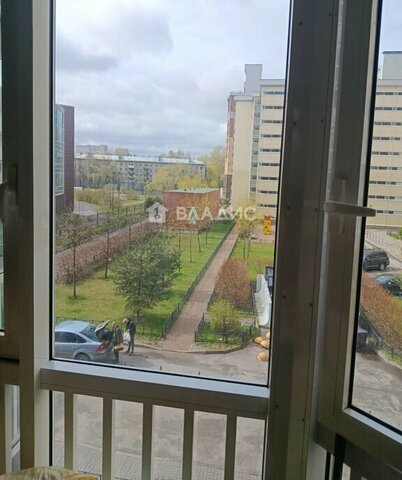 метро Выборгская фото