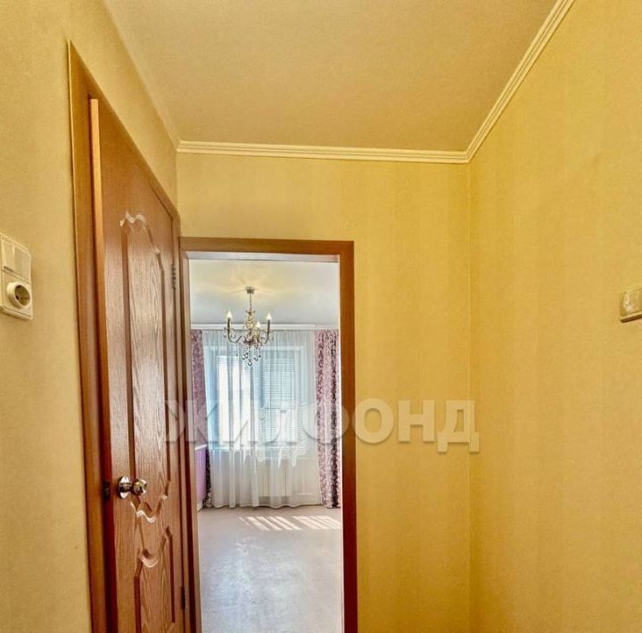 квартира г Тольятти р-н Автозаводский ш Южное 51 фото 3