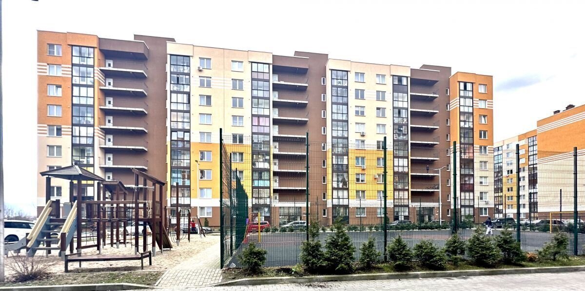квартира г Калининград р-н Московский ул Тихорецкая 22б фото 1