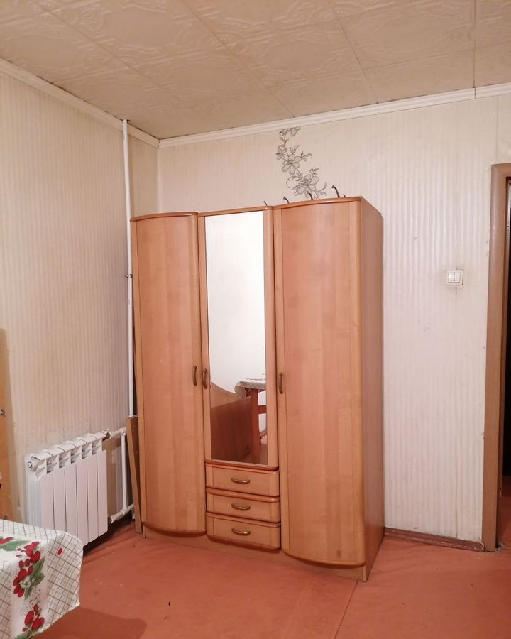 комната г Тольятти р-н Автозаводский 1-й квартал б-р Баумана 6 фото 2