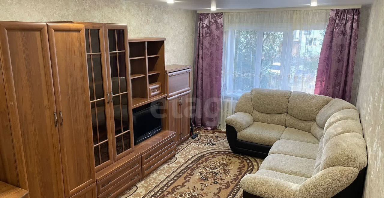 комната г Усинск ул 60 лет Октября 4/1 фото 1