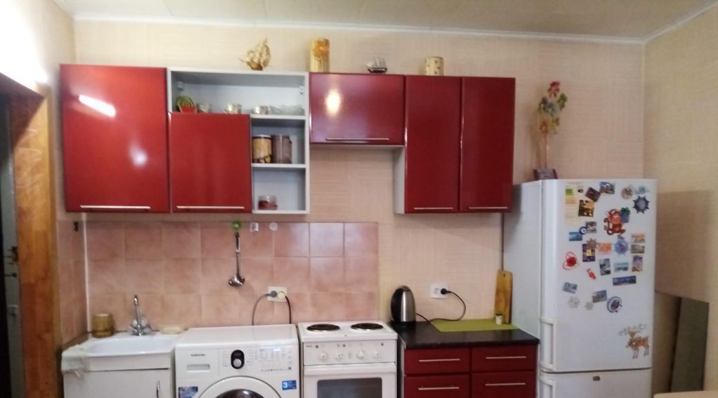 комната г Красноярск р-н Свердловский ул Парашютная 21 фото 9
