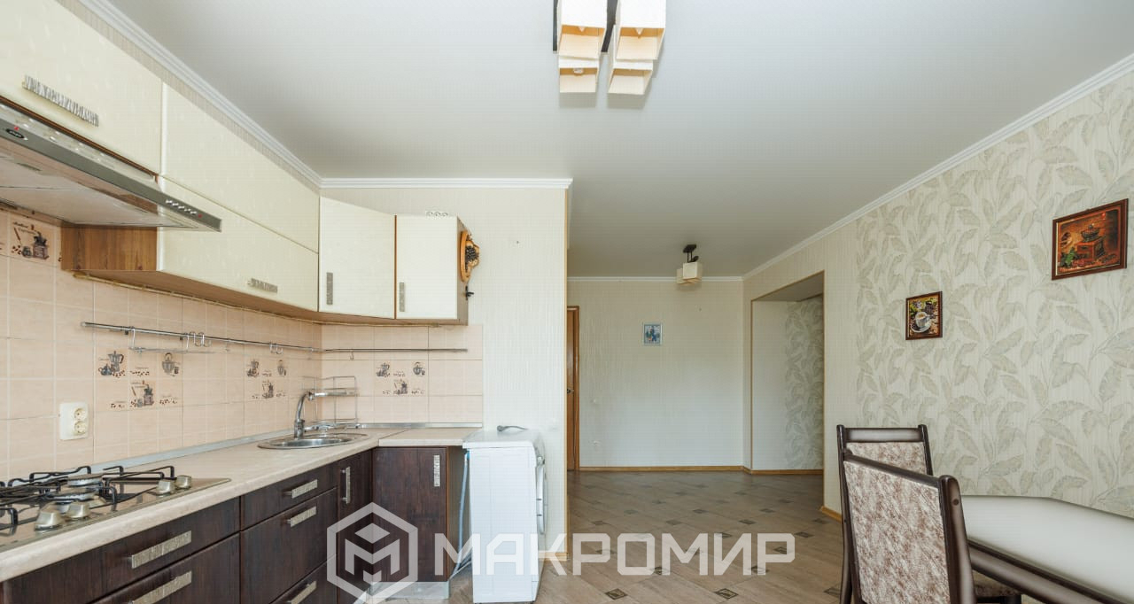 квартира г Брянск пер 2-й Советский 7б фото 3