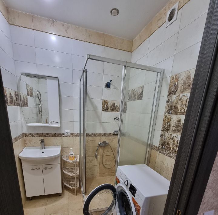квартира г Краснодар р-н Прикубанский ул им. Героя Яцкова И.В. 15к/1 фото 6