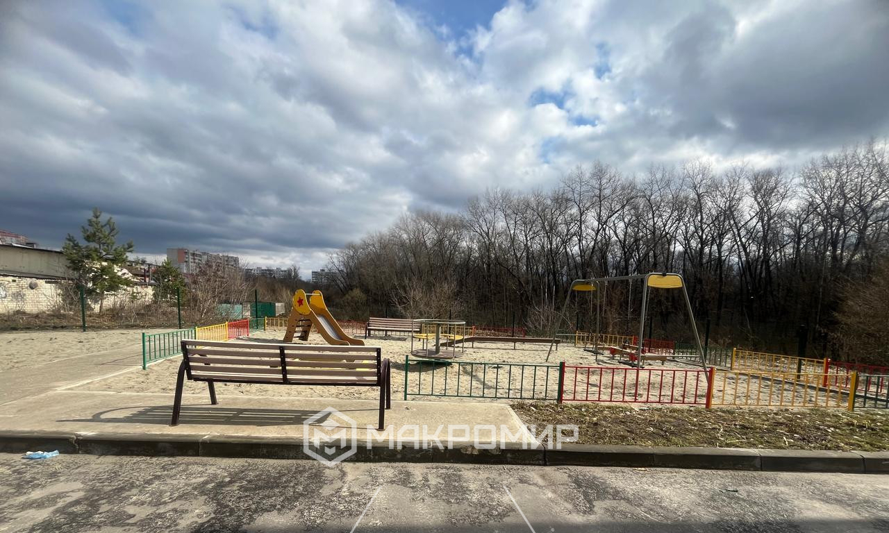 квартира г Брянск пер Ржевский 18 фото 12