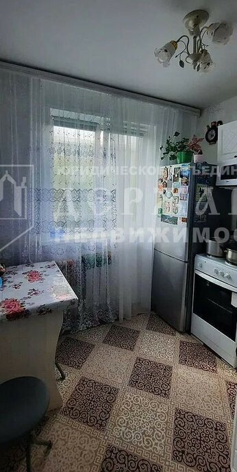 квартира г Кемерово пр-кт Ленина 115а фото 1