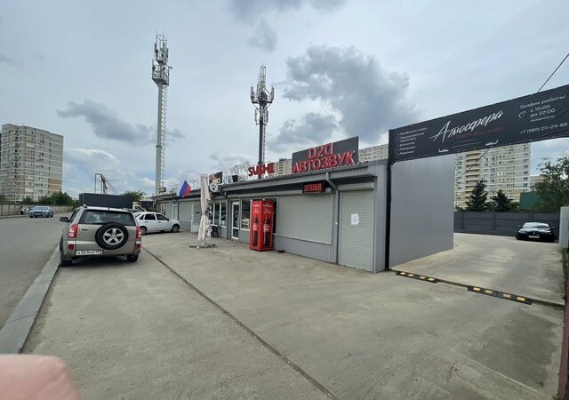 торговое помещение р-н Прикубанский ул Красных Партизан 1к фото