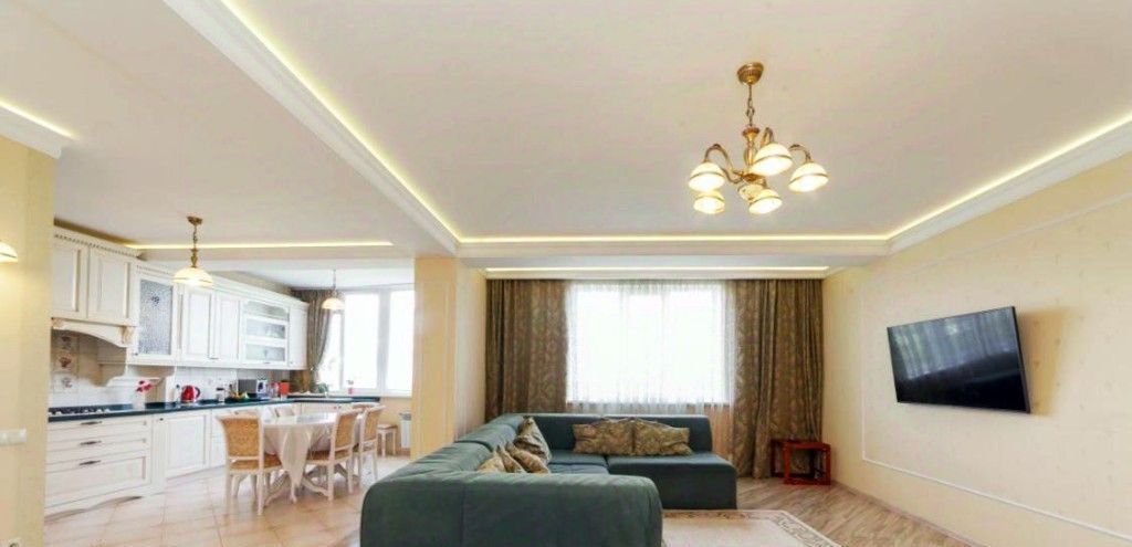 квартира г Симферополь р-н Киевский пр-кт Победы 74а фото 1