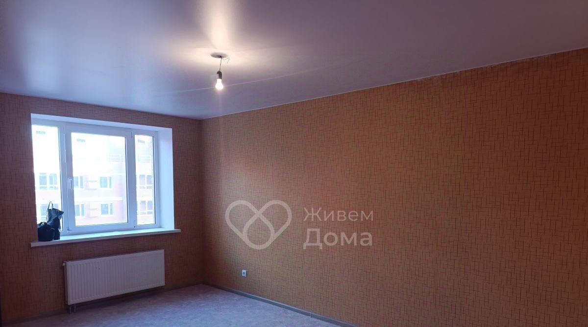 квартира г Волгоград р-н Кировский ул 70-летия Победы 27 фото 1