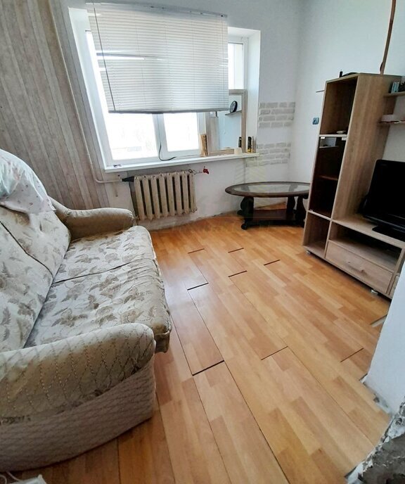 квартира р-н Ейский г Ейск ул Коммунистическая 47 фото 2