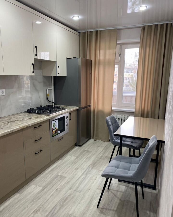 квартира г Комсомольск-на-Амуре ул Комсомольская 71к/3 фото 2