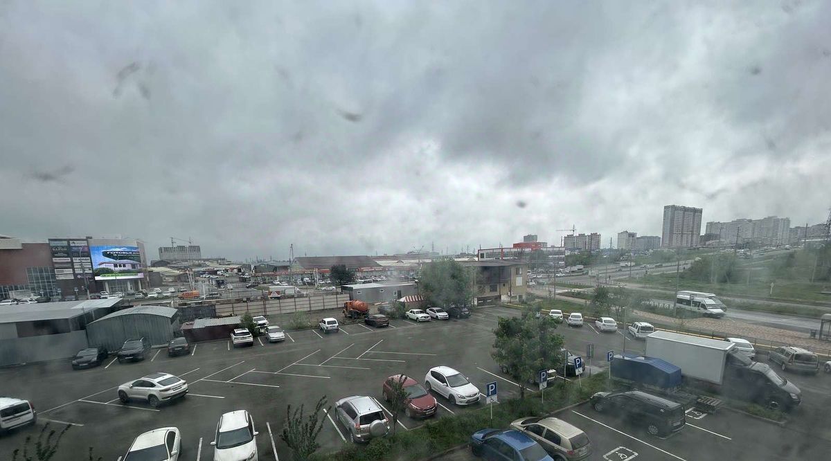 квартира г Ставрополь р-н Промышленный ул Доваторцев 77к/2 фото 2