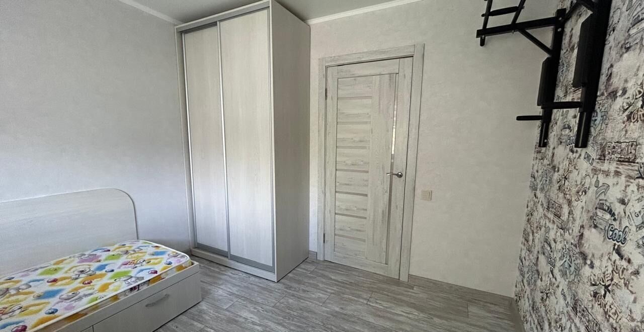 квартира г Магнитогорск р-н Орджоникидзевский ул Бориса Ручьева 16 фото 5