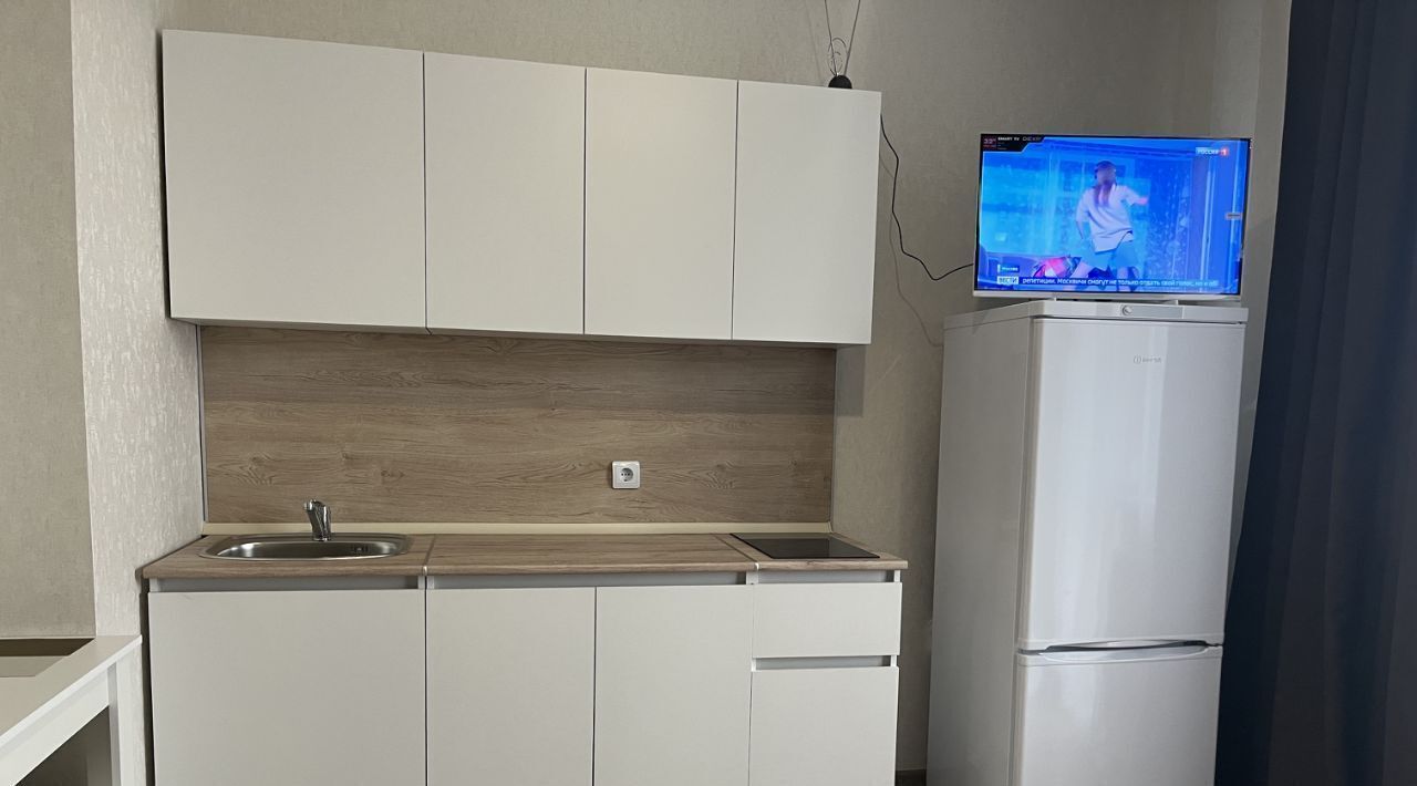 квартира г Омск р-н Кировский ул Дианова 34а фото 24