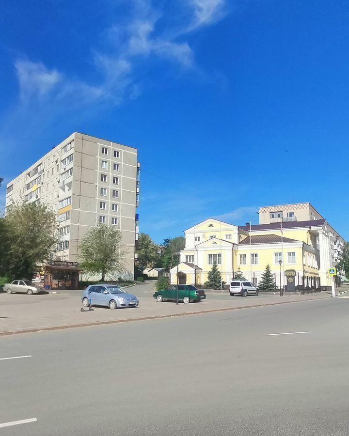 квартира г Вольск ул 1 Мая 4 Вольский р-н, муниципальное образование фото 2