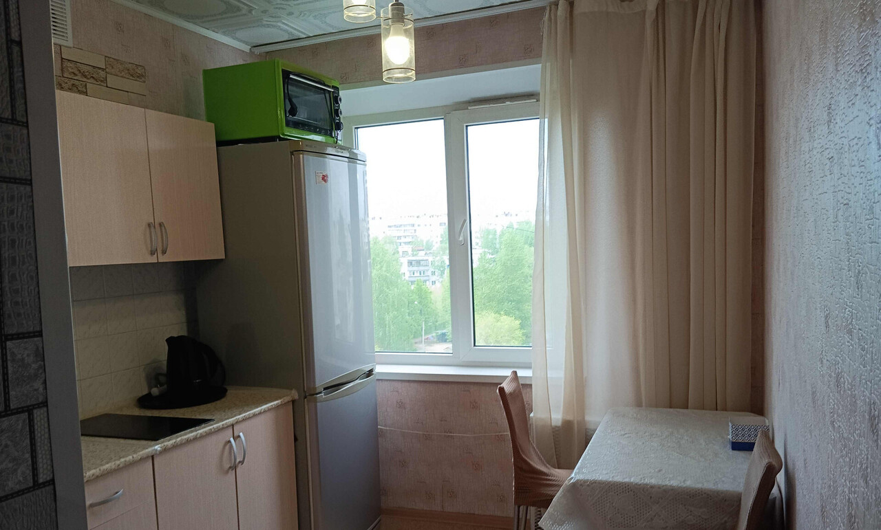 квартира г Челябинск ул Молодогвардейцев 70а фото 1