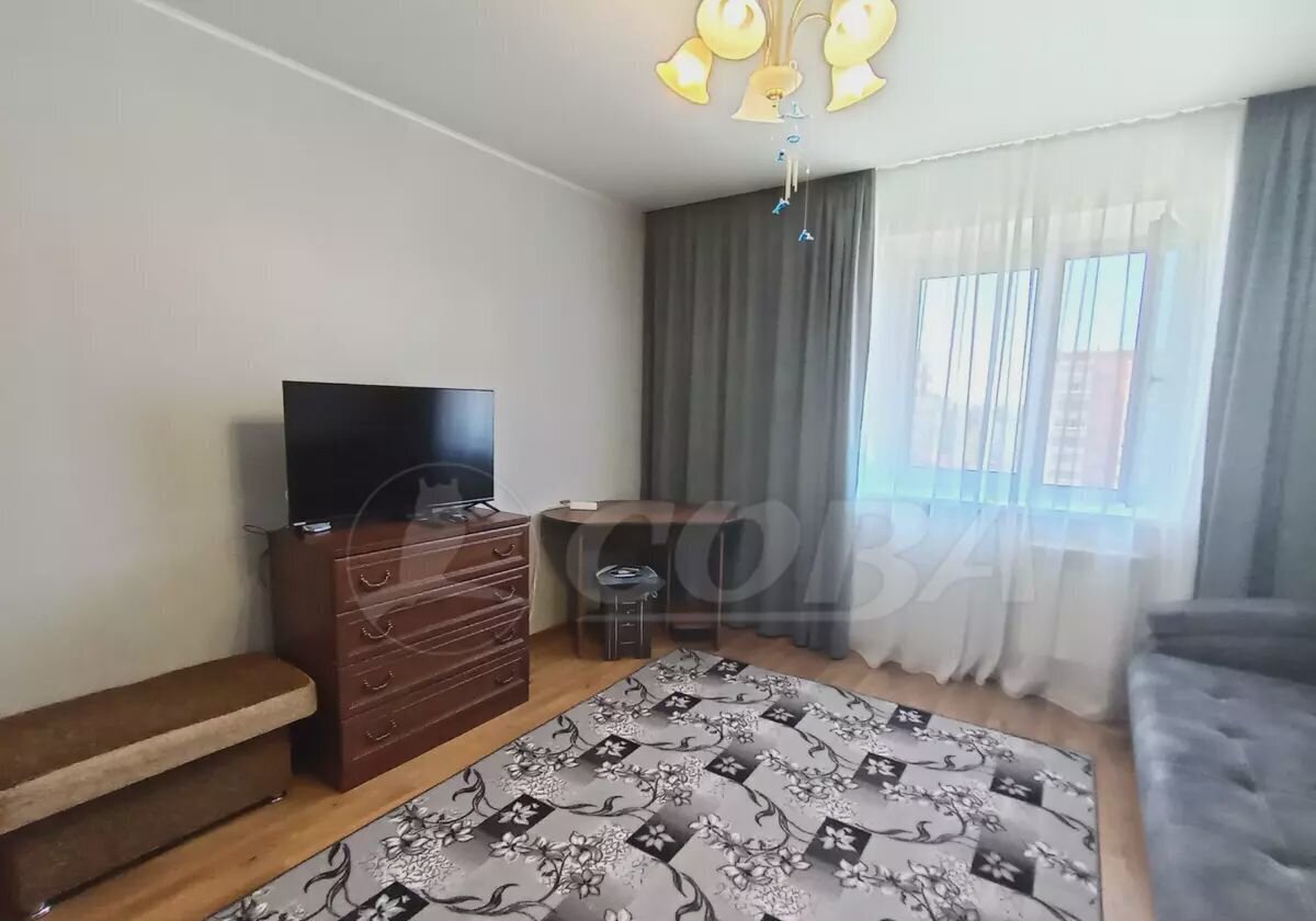 квартира г Тобольск 10-й мкр-н, 73Б фото 5