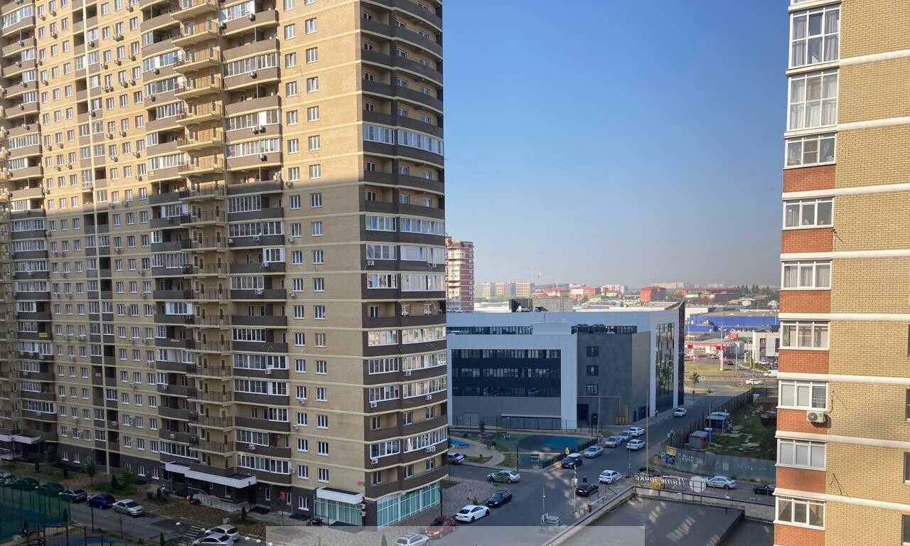 квартира г Краснодар мкр им Петра Метальникова им. Цезаря Куникова, 24 к 2 фото 9