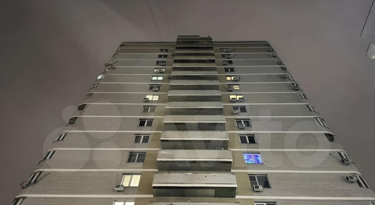 квартира г Краснодар р-н Прикубанский ул им. Александра Покрышкина 2/3 фото 19