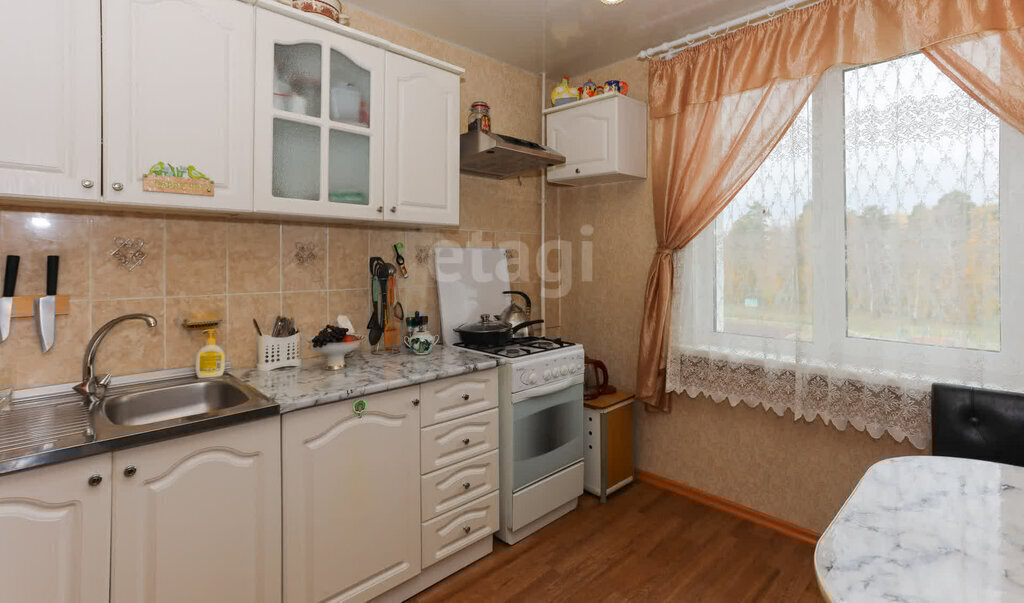 квартира г Ангарск мкр 17а 22 фото 3