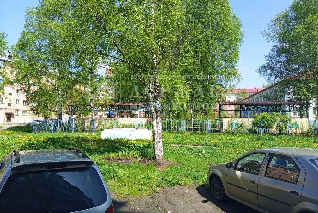 квартира г Междуреченск пр-кт Строителей 1 фото 14