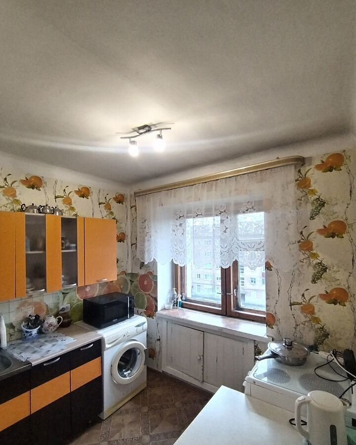 квартира г Калтан ул Дзержинского 42 фото 7