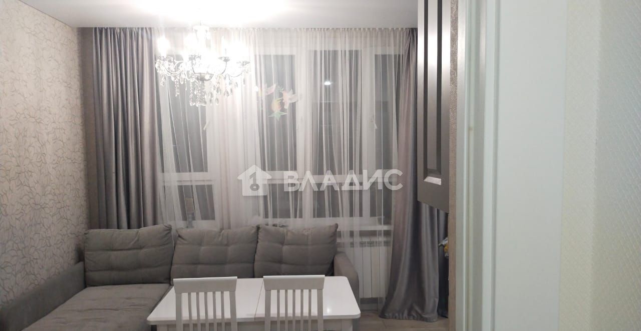 квартира г Белгород Западный ул Есенина 9к/3 фото 2