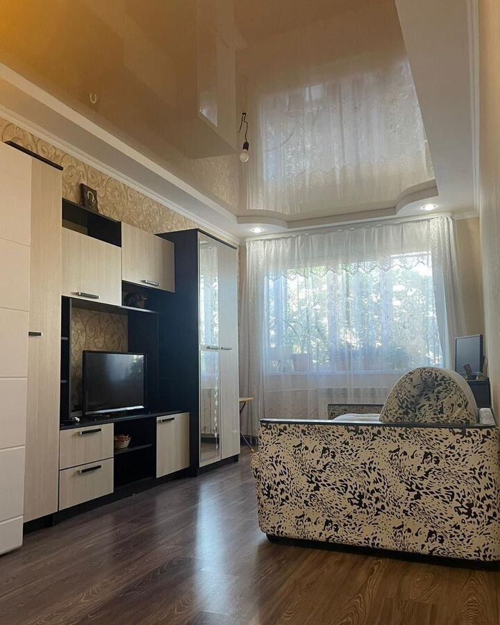 квартира г Саратов р-н Волжский ул Хрустальная 55а фото 8