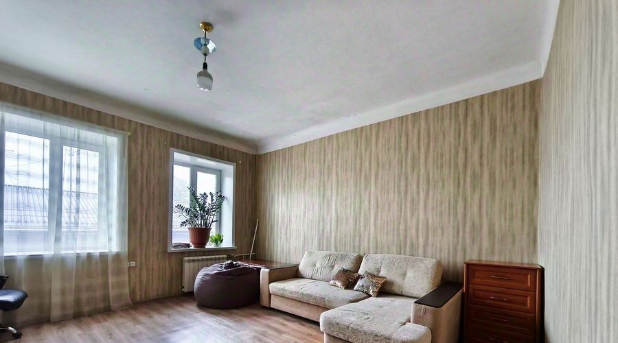 квартира г Новокузнецк р-н Центральный проезд Библиотечный 5 фото 3